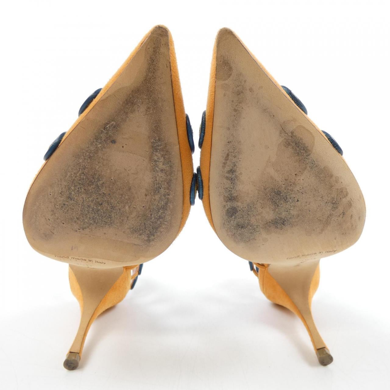 マノロブラニク MANOLO BLAHNIK パンプス