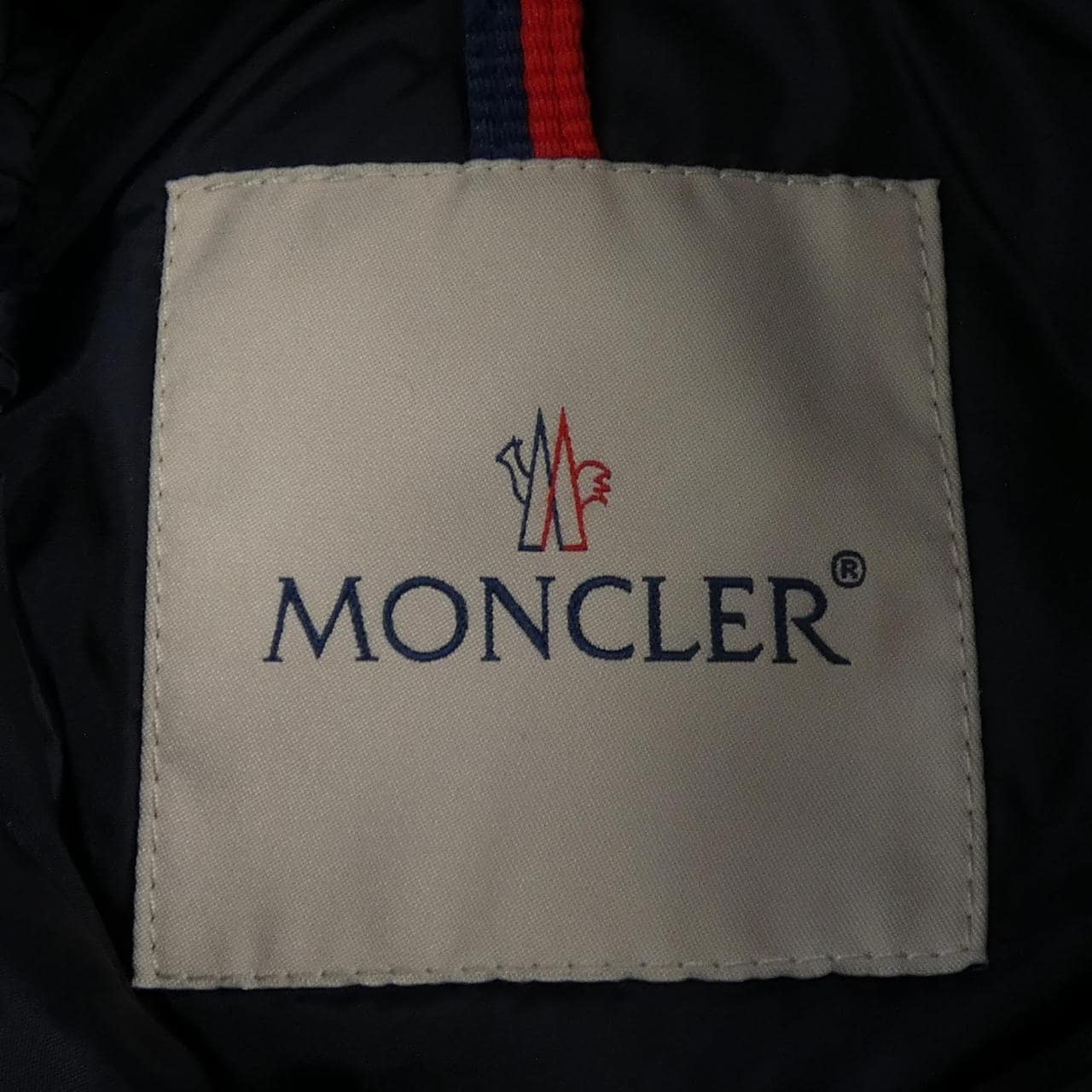 モンクレール MONCLER FATSIAN ダウンジャケット