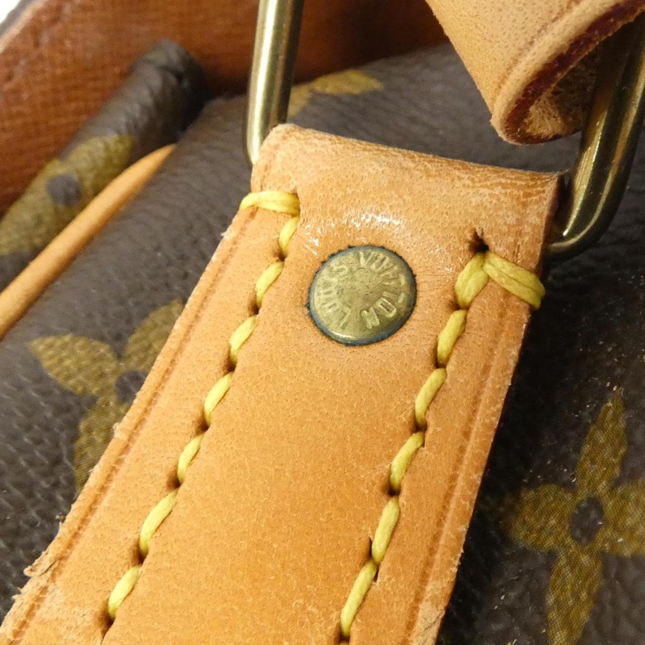 ルイヴィトン モノグラム カルトシエール 22cm M51253 ショルダーバッグ