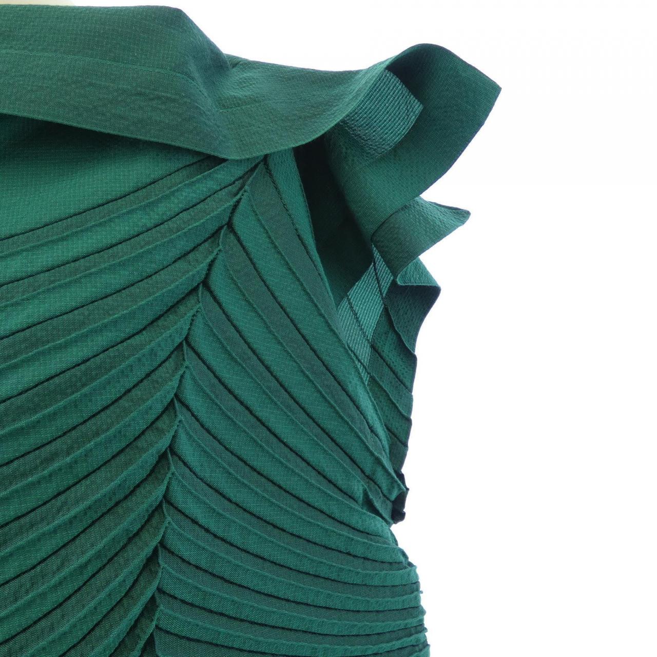 イッセイミヤケ ISSEY MIYAKE IM62FJ561 トップス