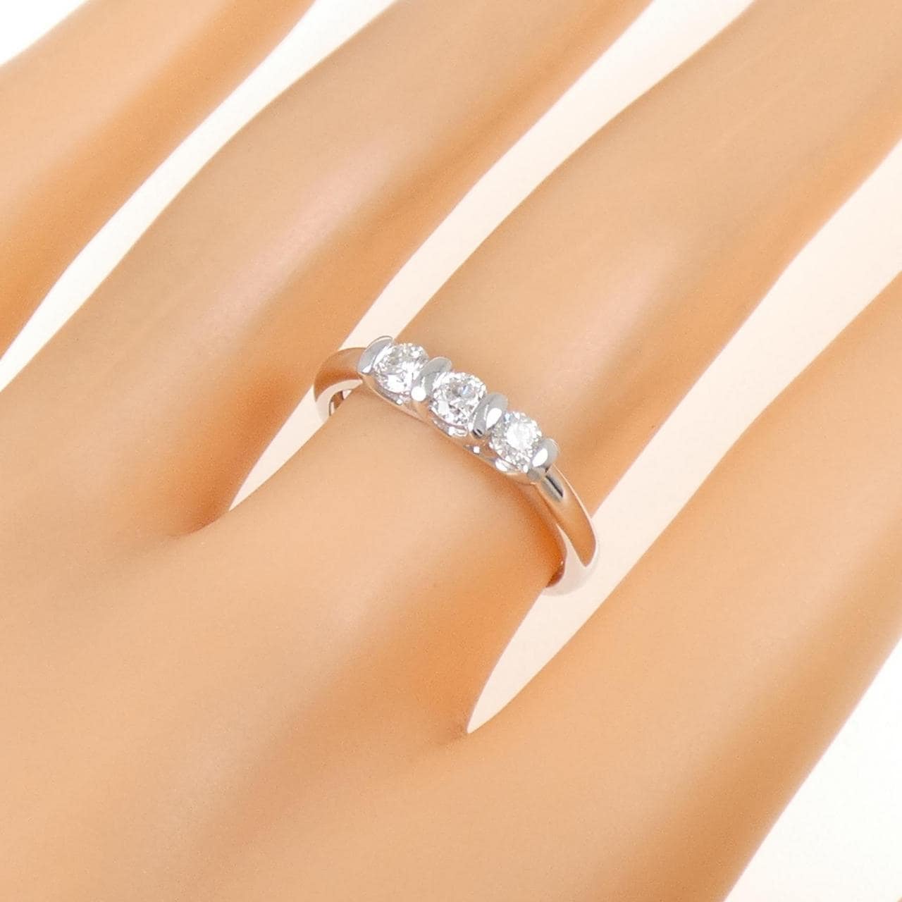 K18WG ダイヤモンド リング 0.35CT