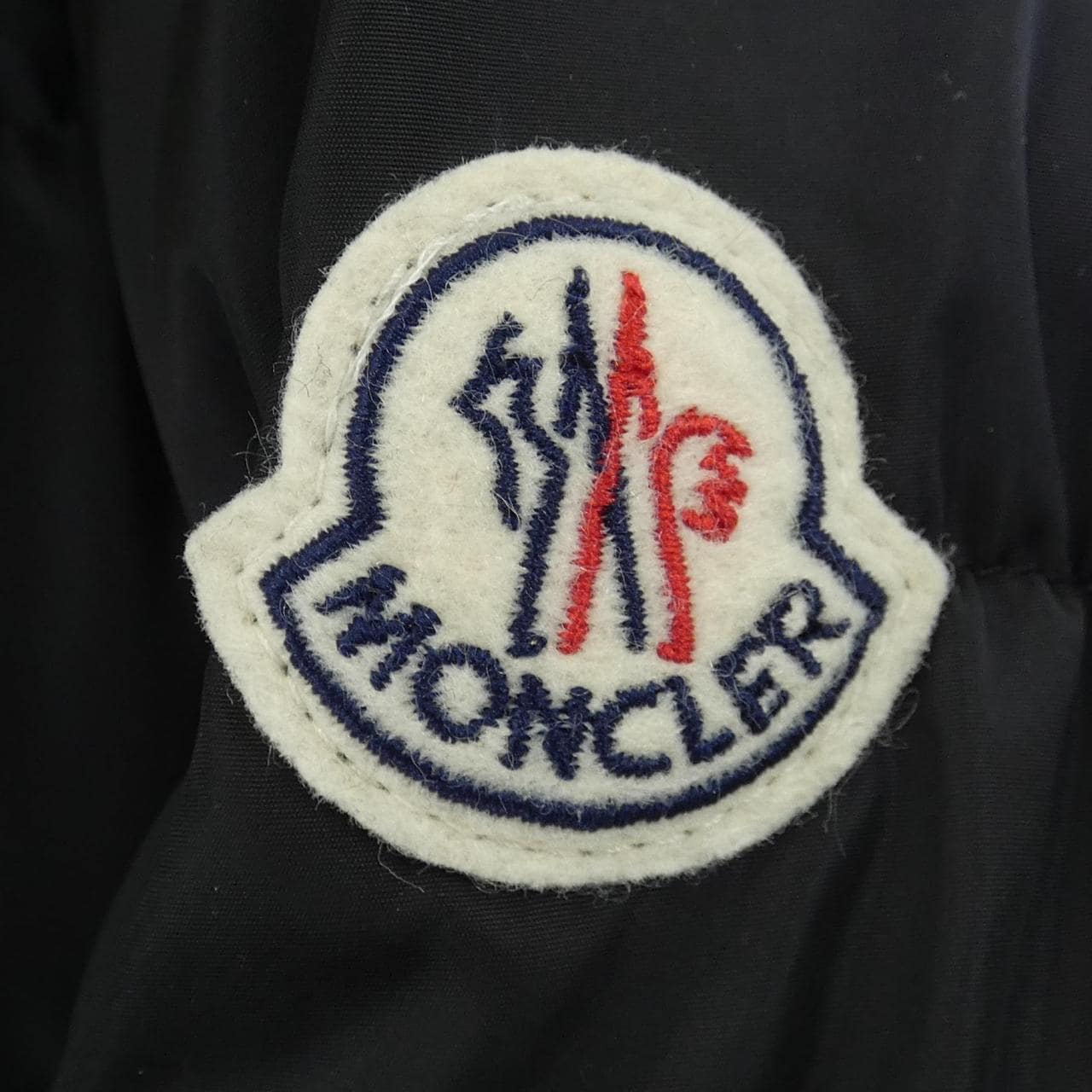 モンクレール MONCLER ダウンコート