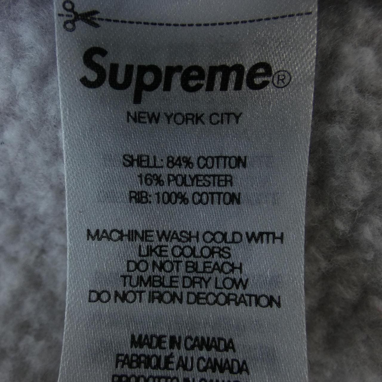 シュプリーム SUPREME Small Box Crewneck スウェット
