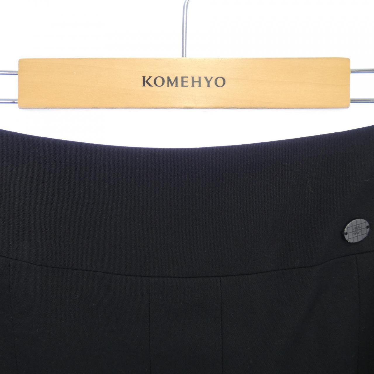 【ヴィンテージ】シャネル CHANEL P17871V09938 01P. スカート