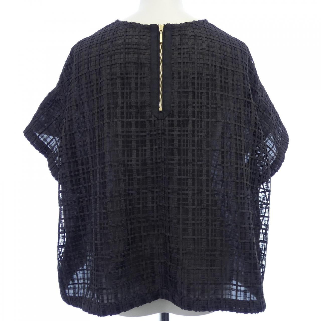 ニジュウサンク 23区 トップス