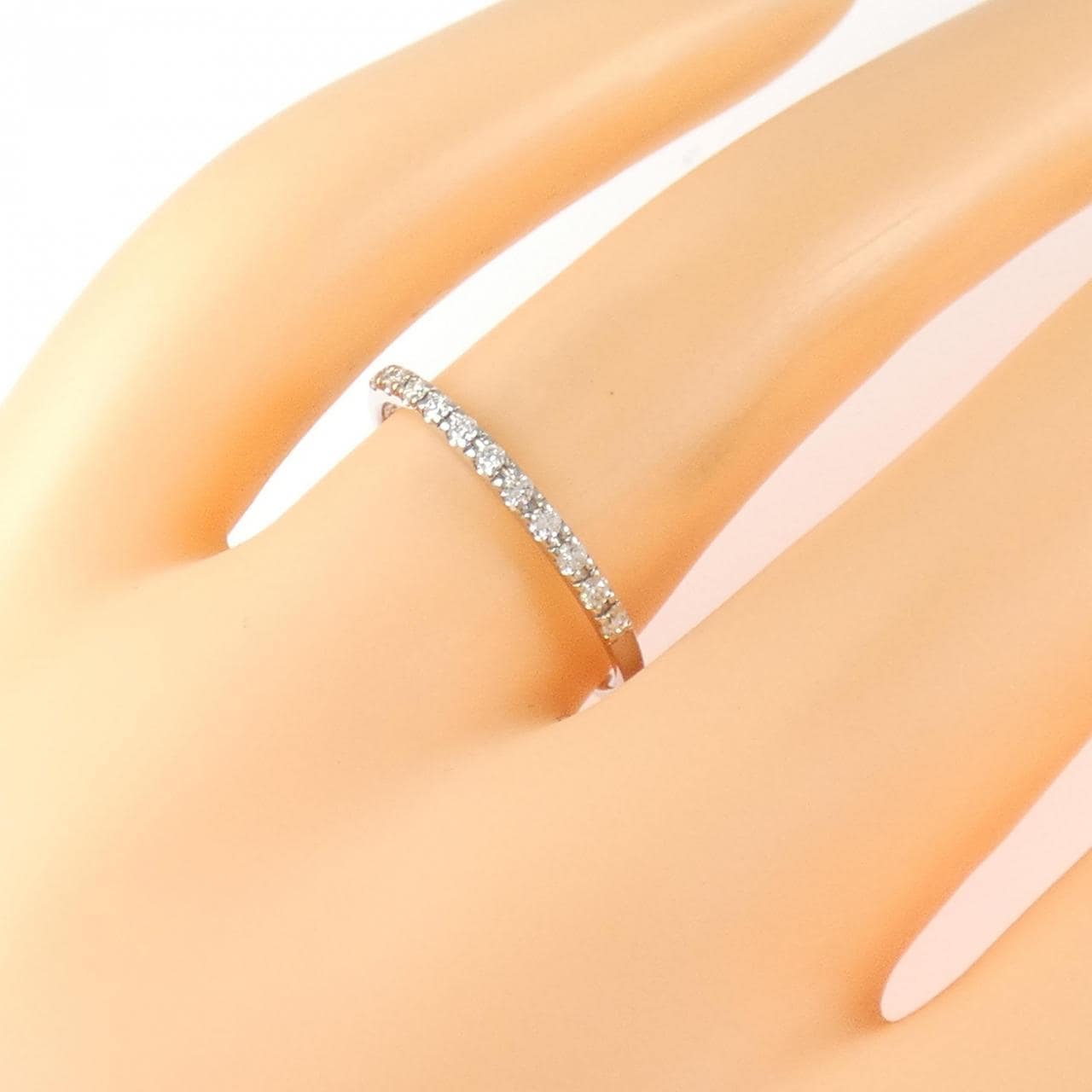 PT950 ハーフエタニティ ダイヤモンド リング 0.11CT