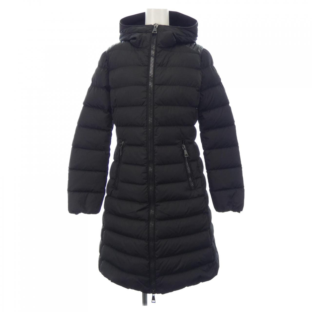 モンクレール MONCLER ダウンコート
