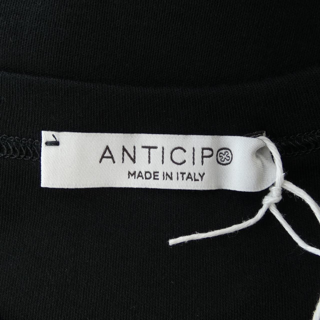 アンティーチポ ANTICIPO Tシャツ