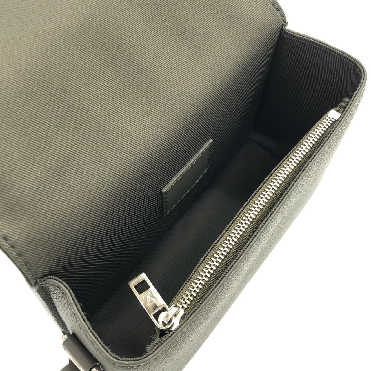 ルイヴィトン LVアエログラム ファストライン ウエアラブル ウォレット M82086 ショルダーバッグ