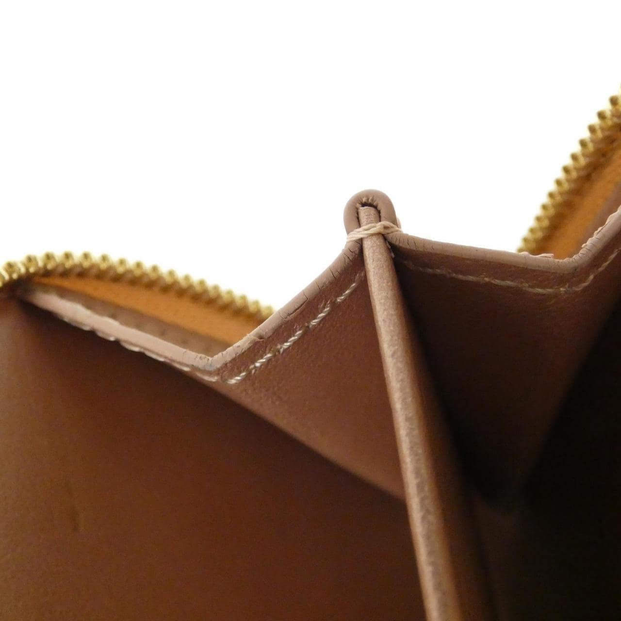 ルイヴィトン クッサン ポルトフォイユ ルー M81673 財布