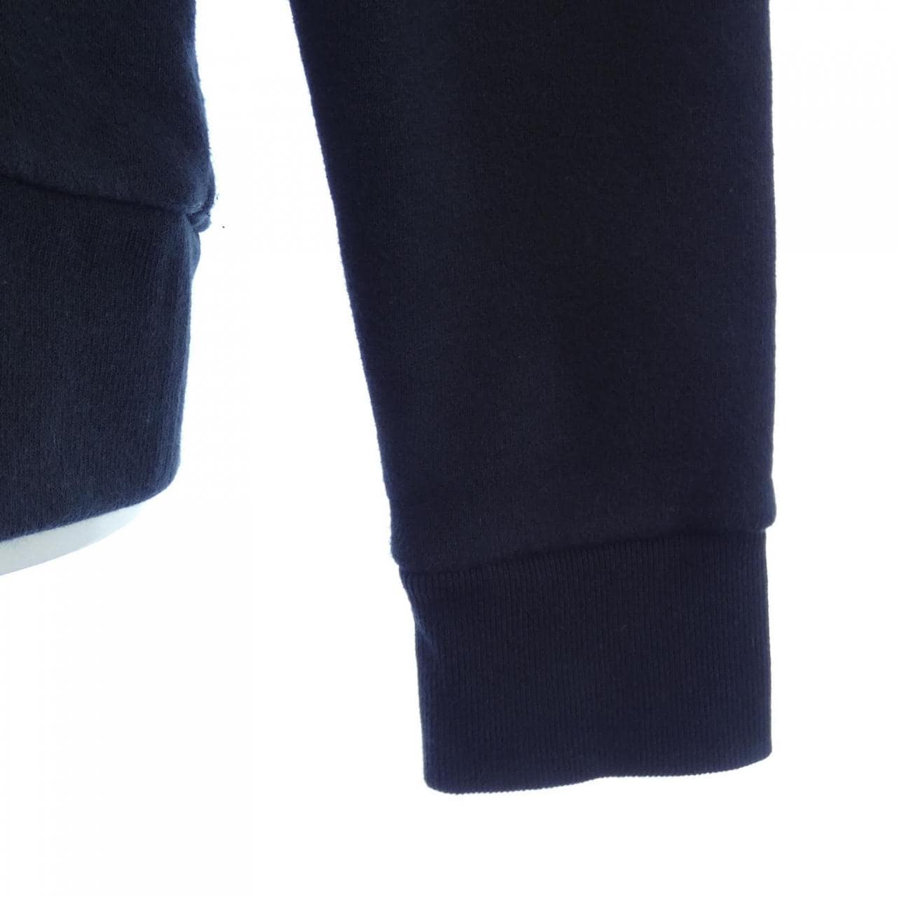 Gucci 454573-X5J44 PARKER