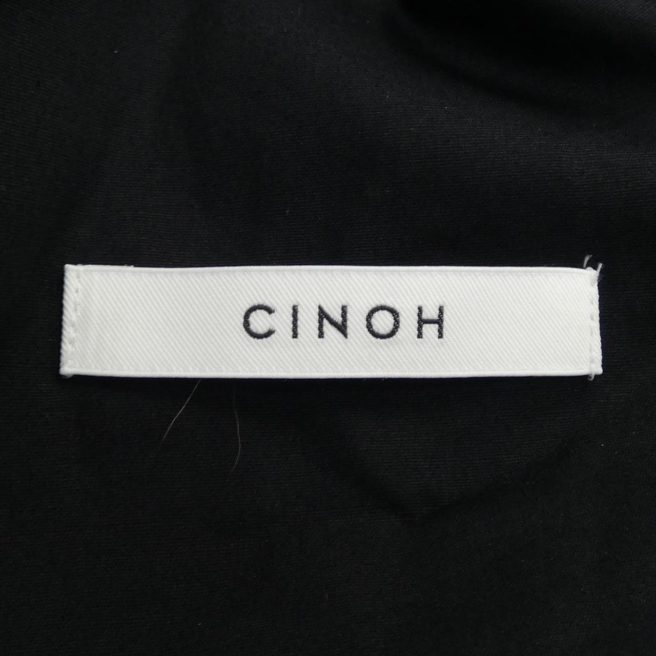 チノ CINOH パンツ