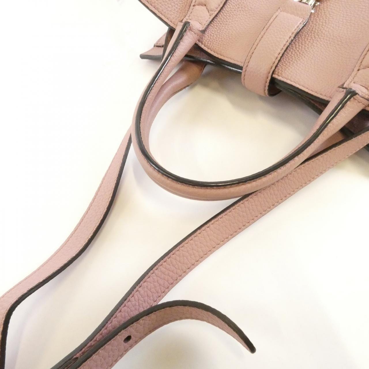 グッチ 365460 AZB02 バッグ