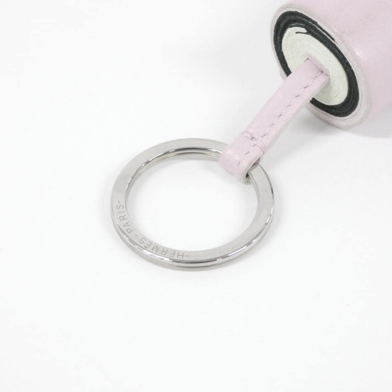 エルメス カルメン トリコロール 079018CJ キーリング