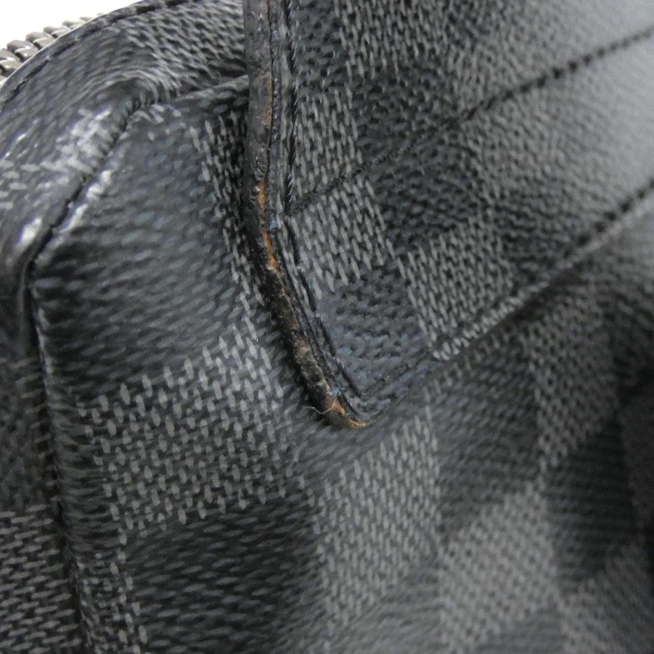 ルイヴィトン ダミエ グラフィット アヴェニュー スリングバッグ N41719 ショルダーバッグ