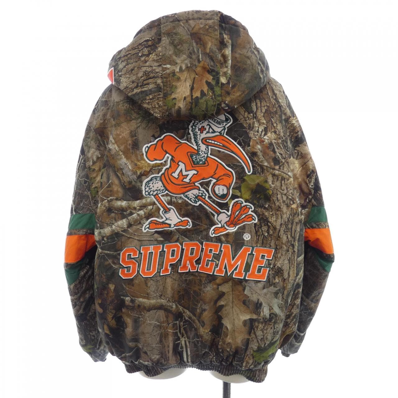 シュプリーム SUPREME ブルゾン