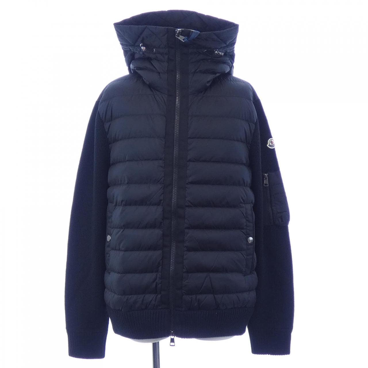 【新品】モンクレール MONCLER K20919B50800 ダウンジャケット