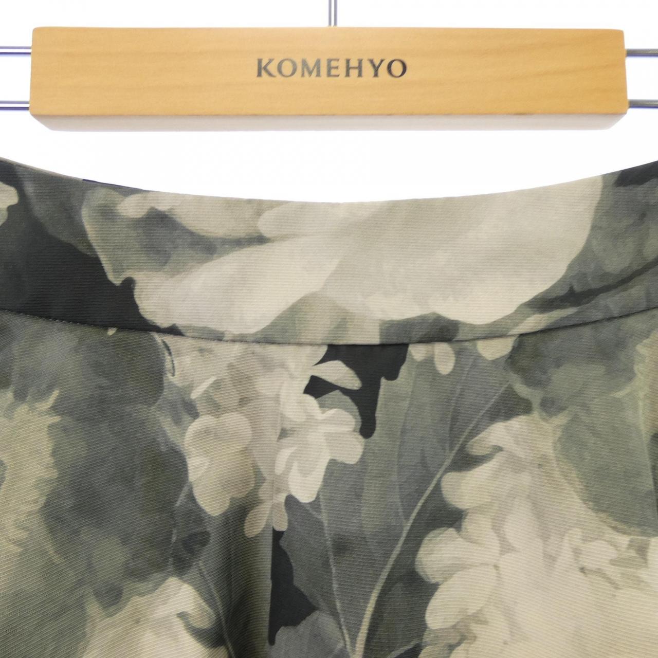 トゥービーシック TO BE CHIC スカート