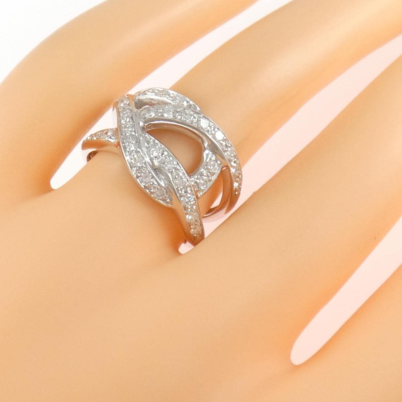 K18WG ダイヤモンド リング 0.56CT