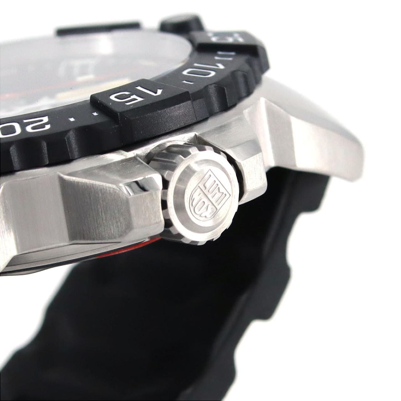 [BRAND NEW] LUMINOX Navy Seals 3251.CB SS Quartz