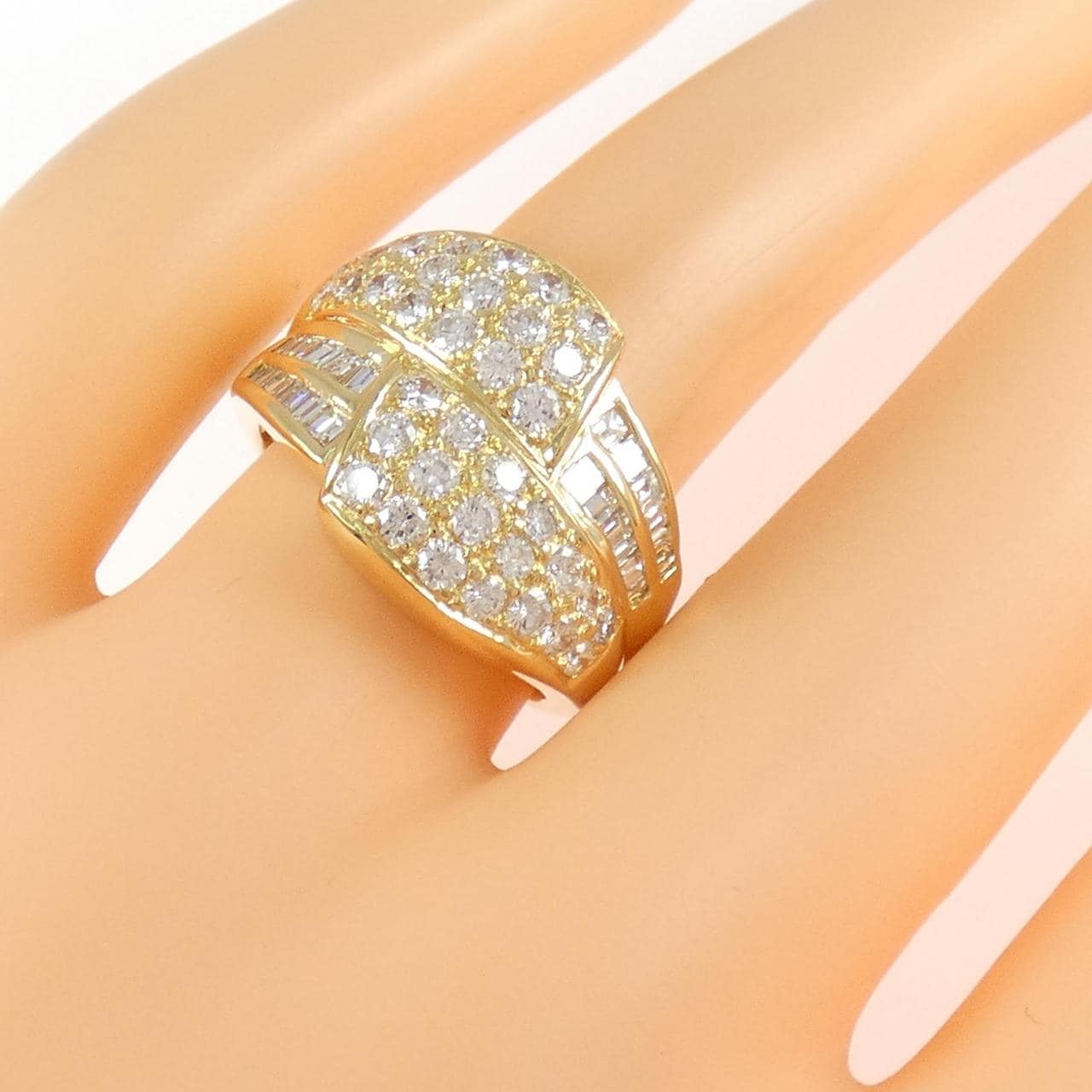 18KYG ダイヤモンド リング 1.62CT