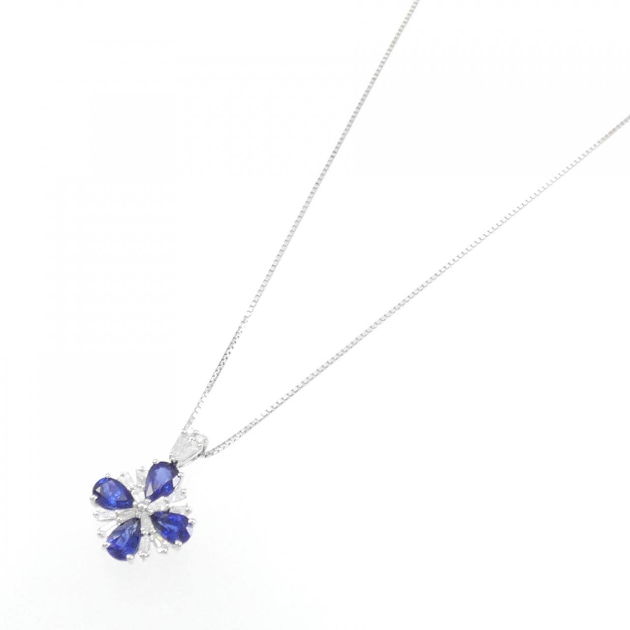 K18WG sapphire necklace 1.80CT