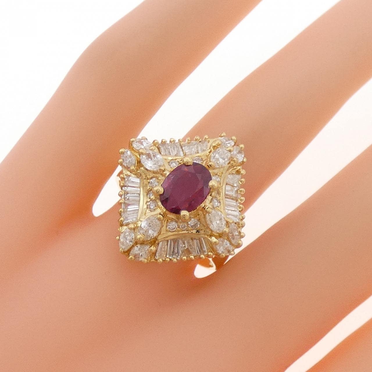 K18YG ルビー リング 0.83CT
