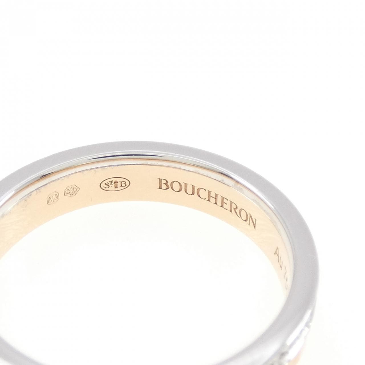 ブシュロン キャトル ラディアント クル ド パリ リング