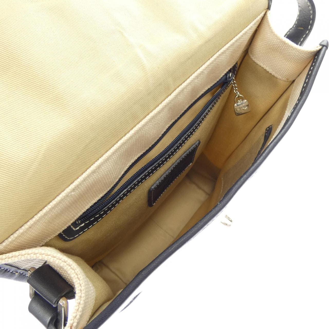キタムラ KITAMURA BAG