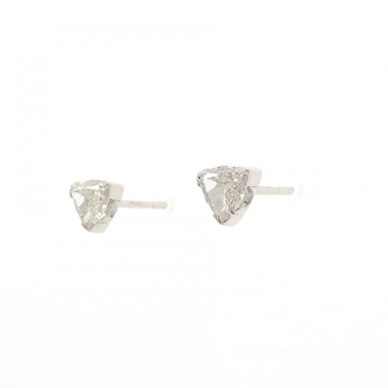 PT900 ソリティア ダイヤモンド ピアス