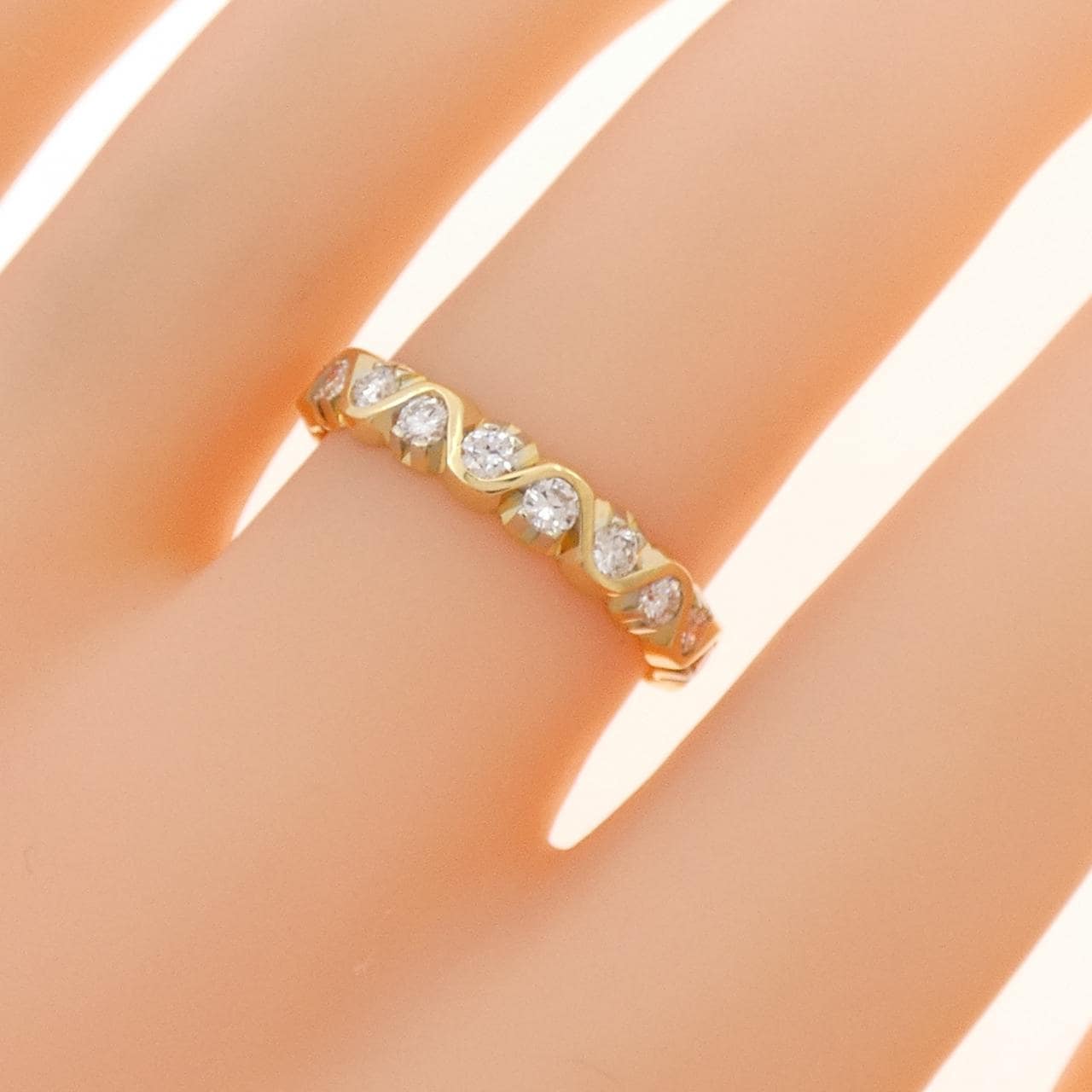 750YG フルエタニティ ダイヤモンド リング 0.90CT