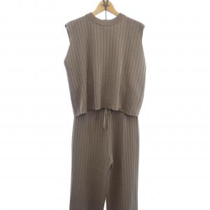 PAULINE BLEU セットアップ