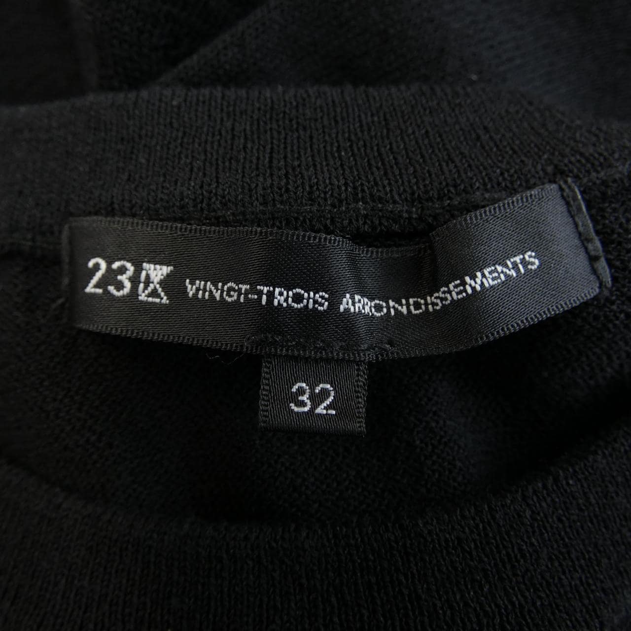 ニジュウサンク 23区 トップス