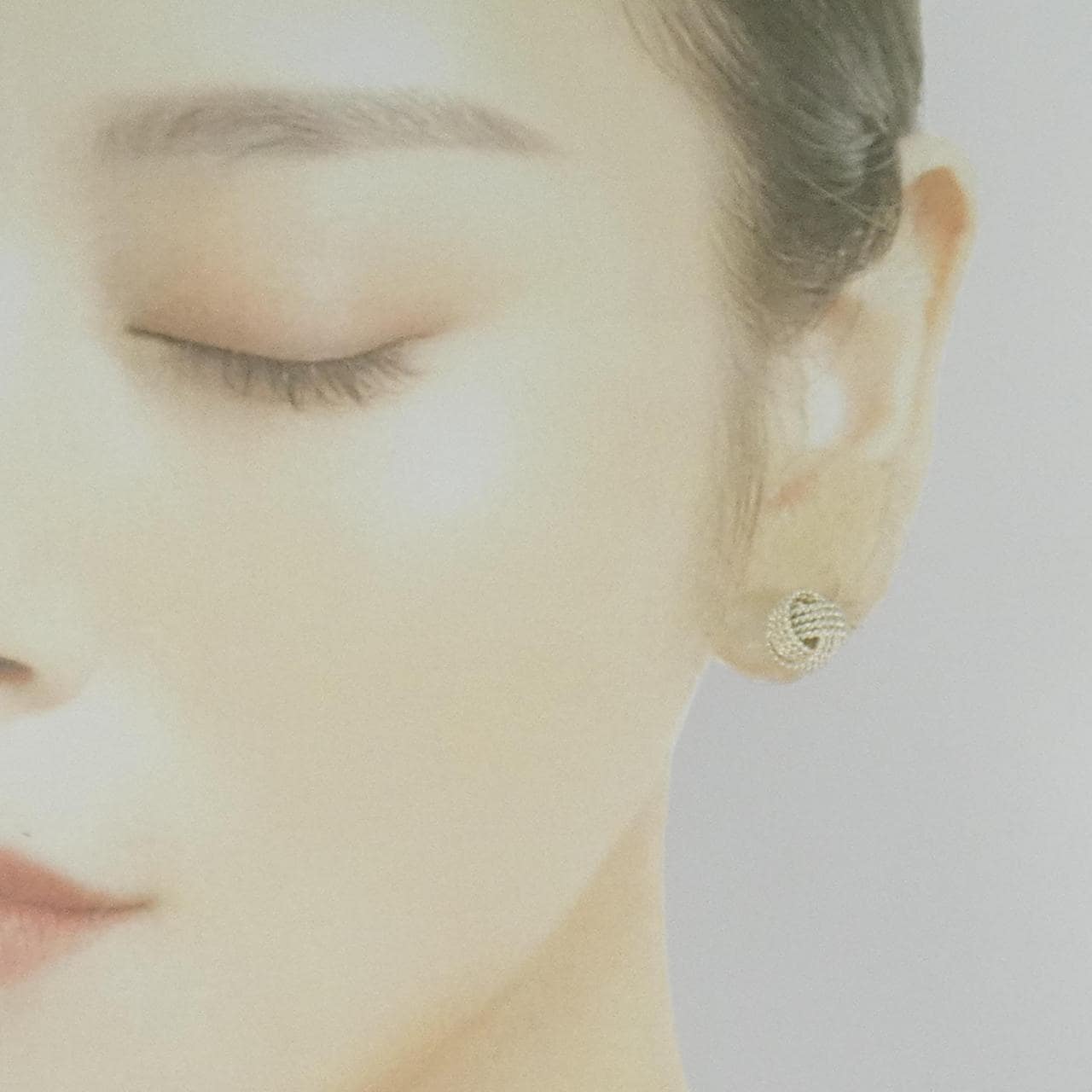 ティファニー ツイスト ノット ピアス