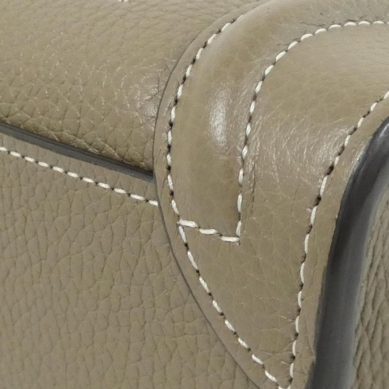 セリーヌ ラゲージ ナノ ショッパー 189243DRU バッグ