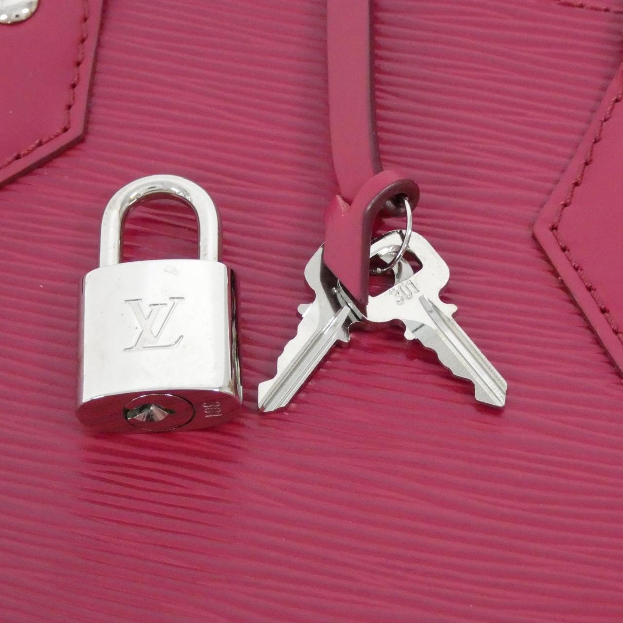 ルイヴィトン エピ アルマBB M40851 バッグ