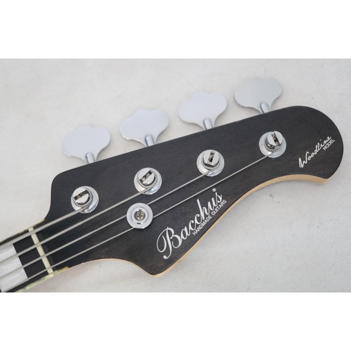 ＢＡＣＣＨＵＳ　　ＷＯＯＤＬＩＮＥ　４１７　ＡＣ／Ｅ