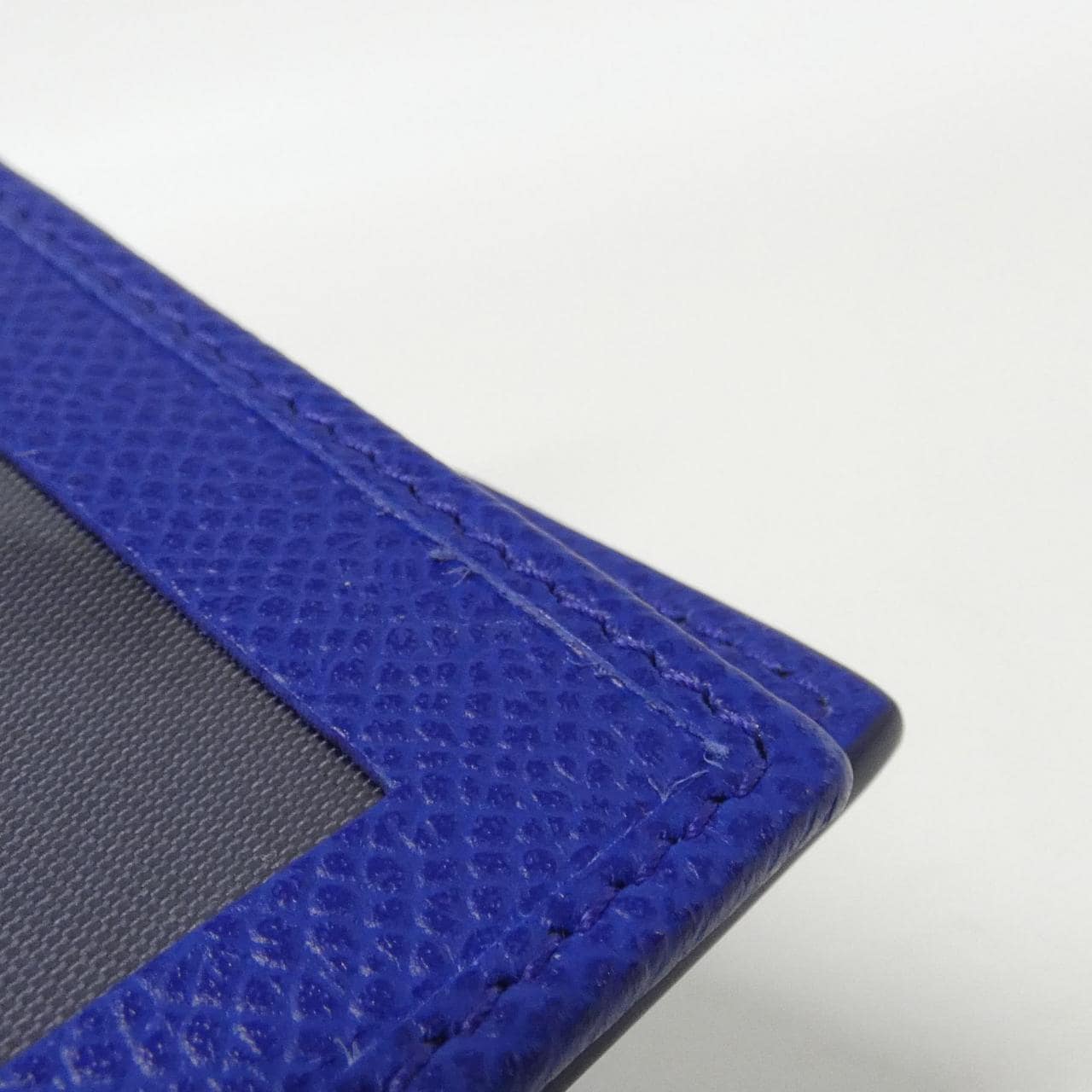 サルヴァトーレフェラガモ 22 A926 財布