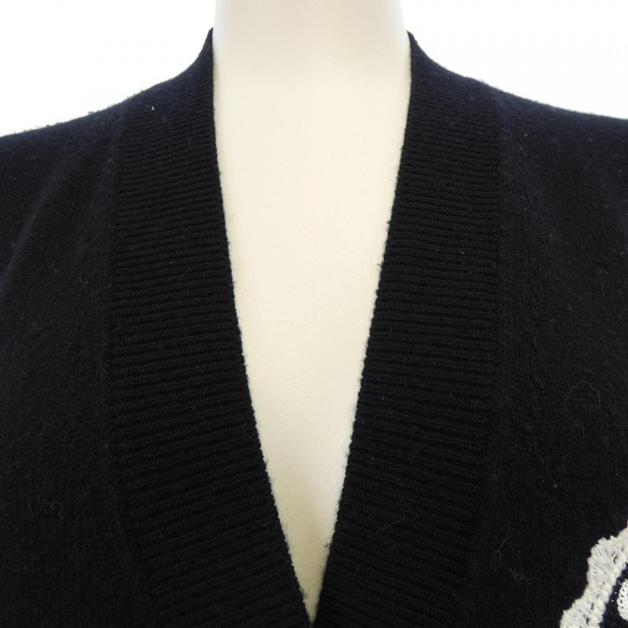 シャネル CHANEL P74230K10636 23C カーディガン