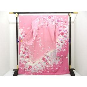 振袖　友禅金彩加工　刺繍入りボカシ染