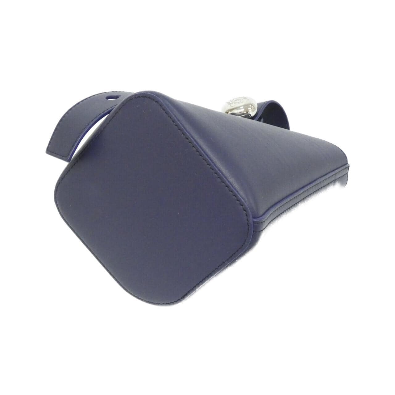 【新品】ロエベ ぺブル バケット バッグ ミニ AANBBBMX01 ショルダーバッグ