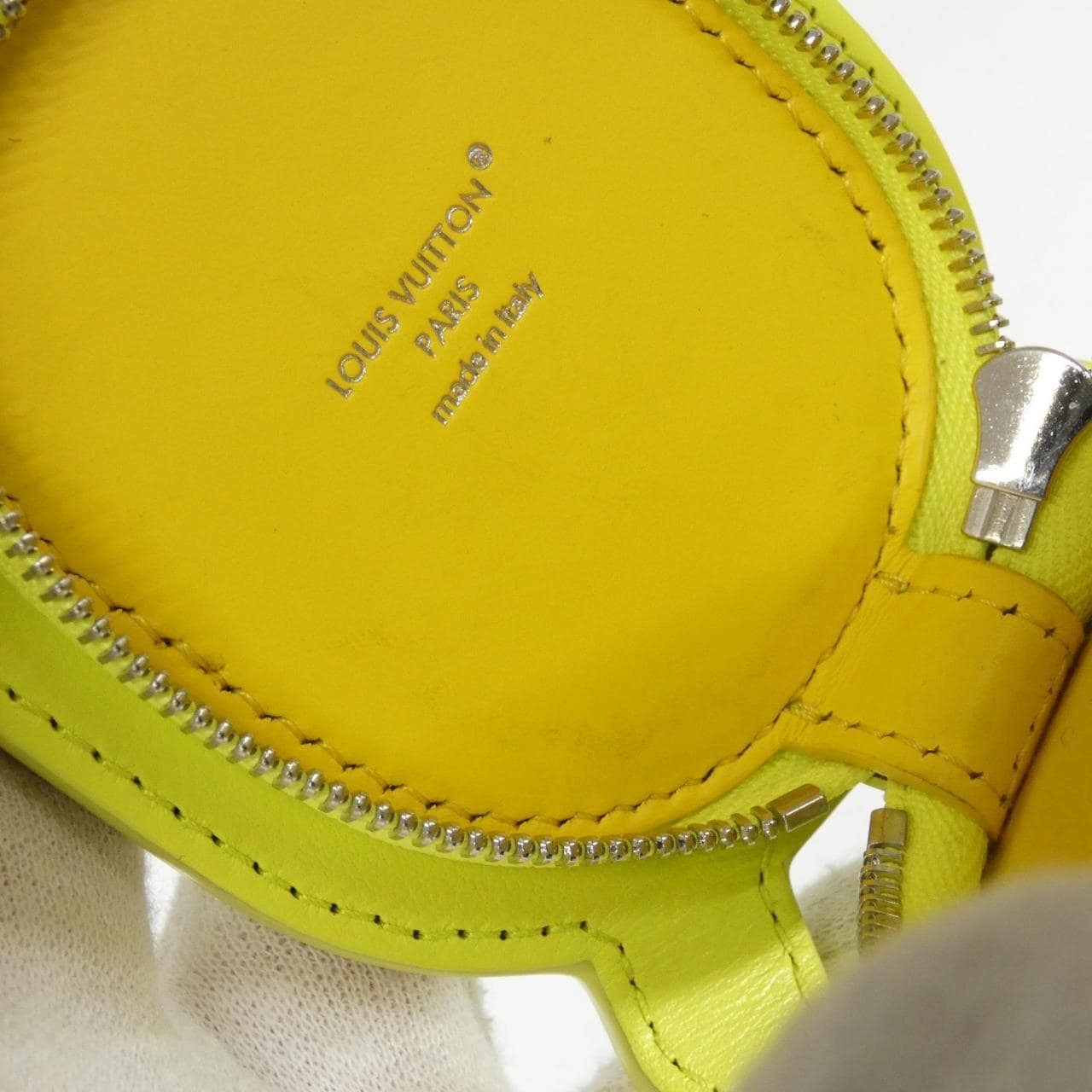 ルイヴィトン モノグラム バッグチャーム LVタートル M02526 バッグチャーム