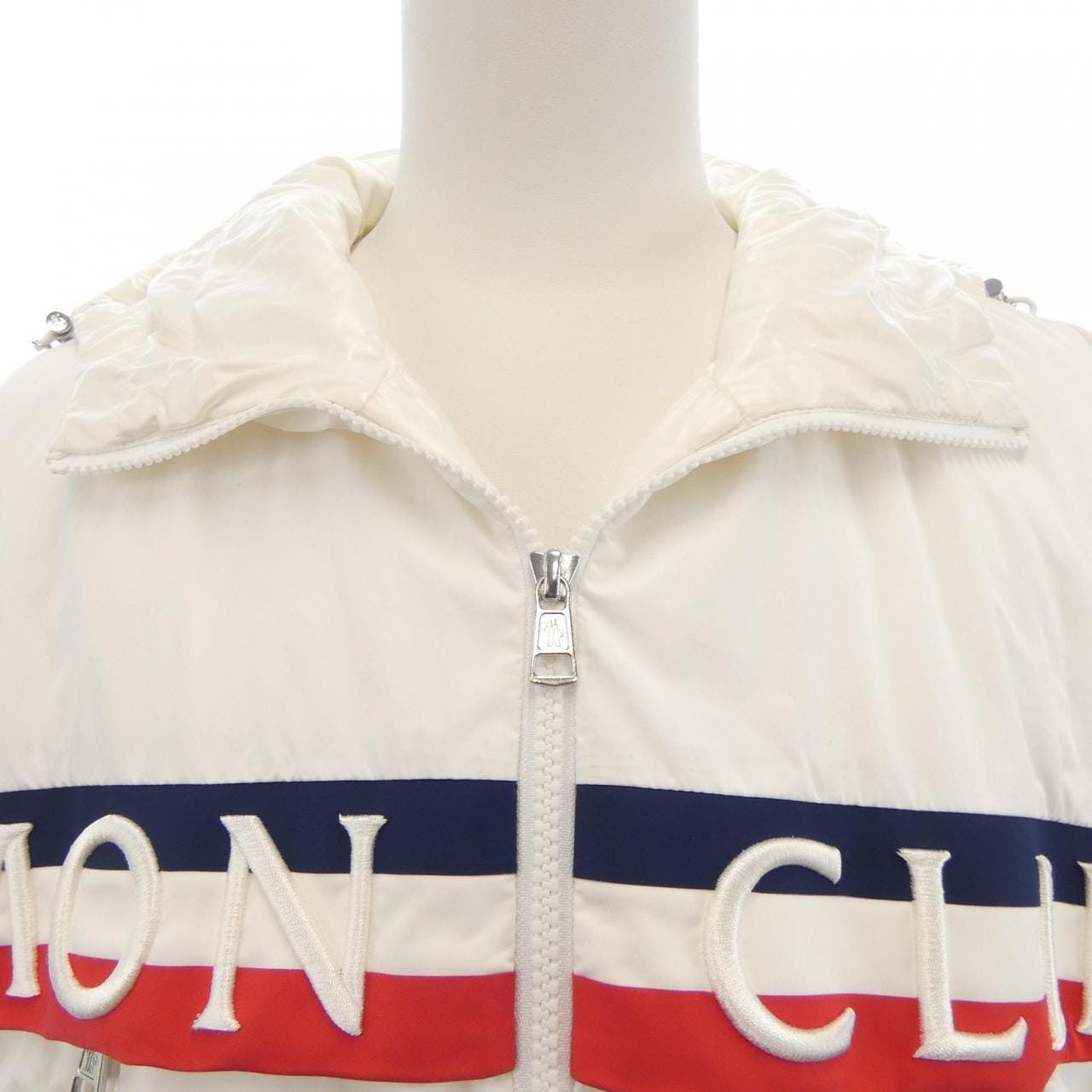 モンクレール MONCLER OLARGUES ダウンジャケット