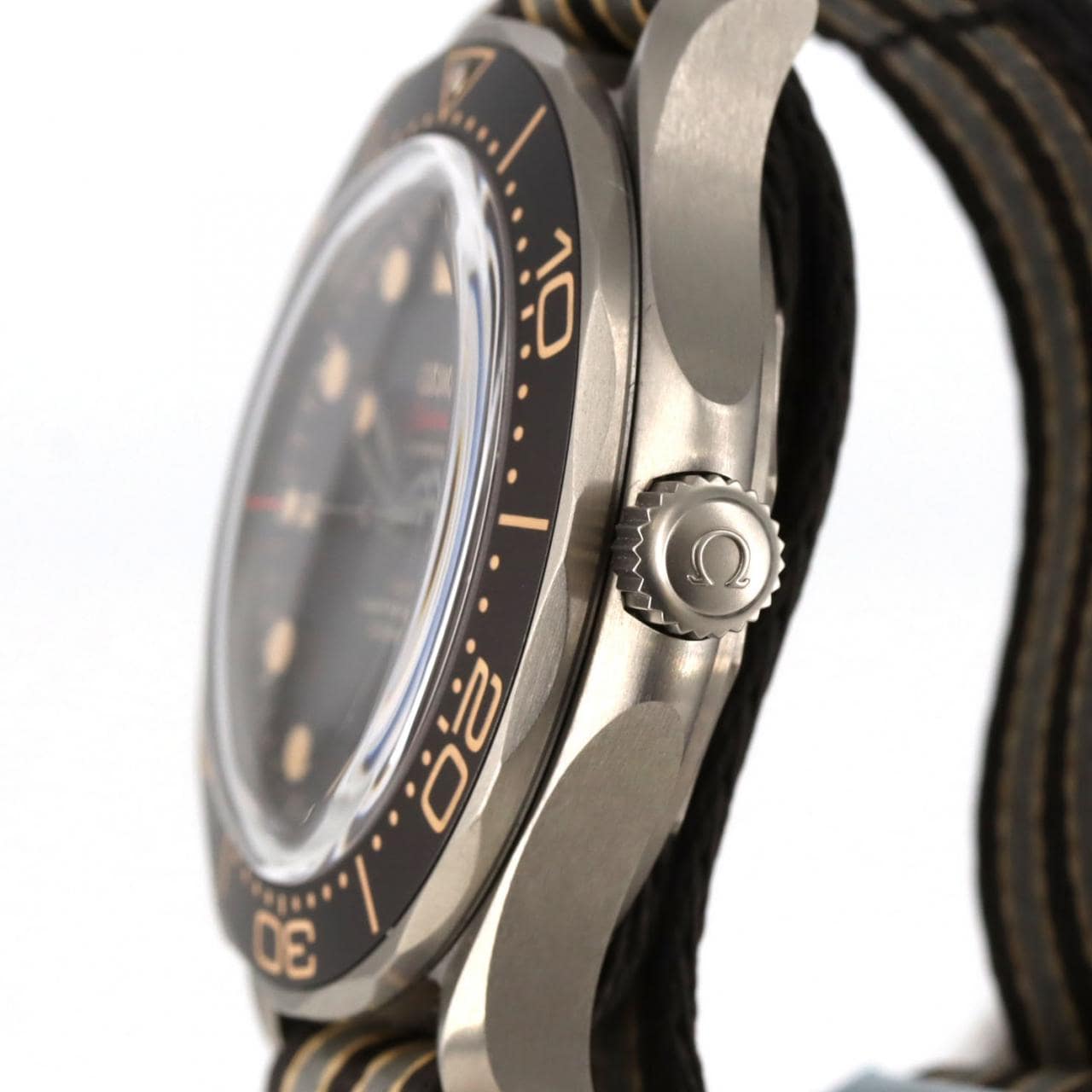 オメガ シーマスターダイバー300M TI･007エディション 210.92.42.20.01.001 TI 自動巻