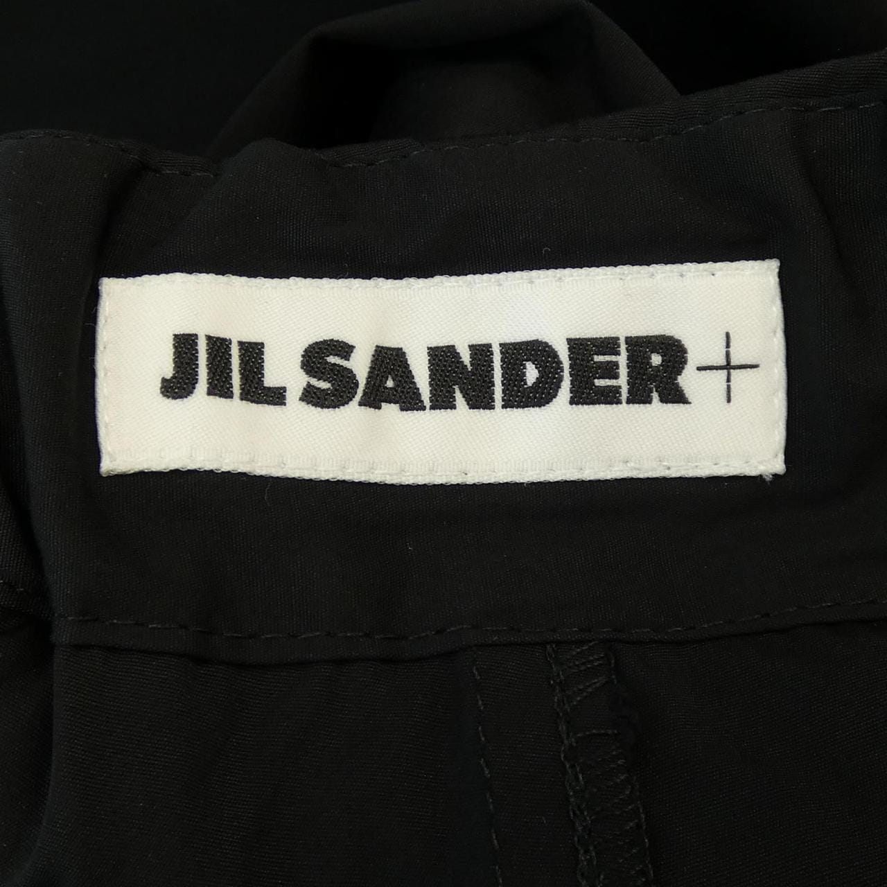 ジルサンダープラス JIL SANDER+ J47KA0279 ショートパンツ