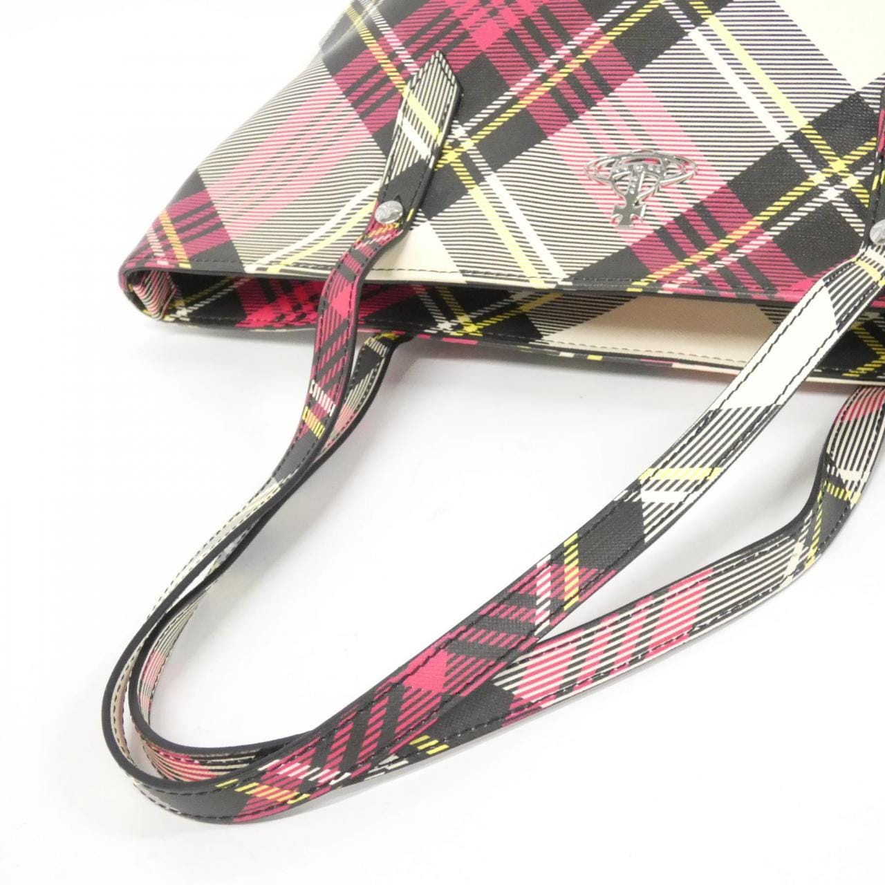 【新品】ヴィヴィアンウェストウッド 4205007D バッグ