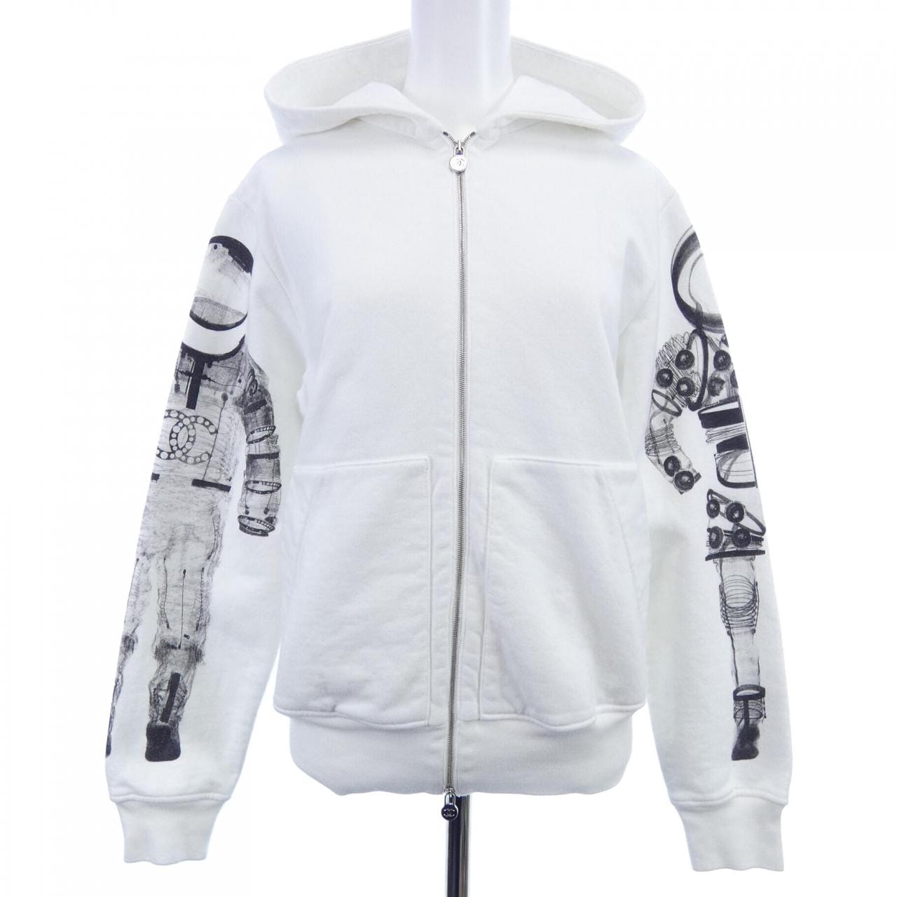 シャネル CHANEL 宇宙飛行士 P57464K07601 17K パーカー