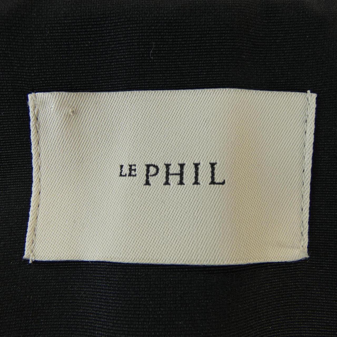 ルフィル LE PHIL ベスト
