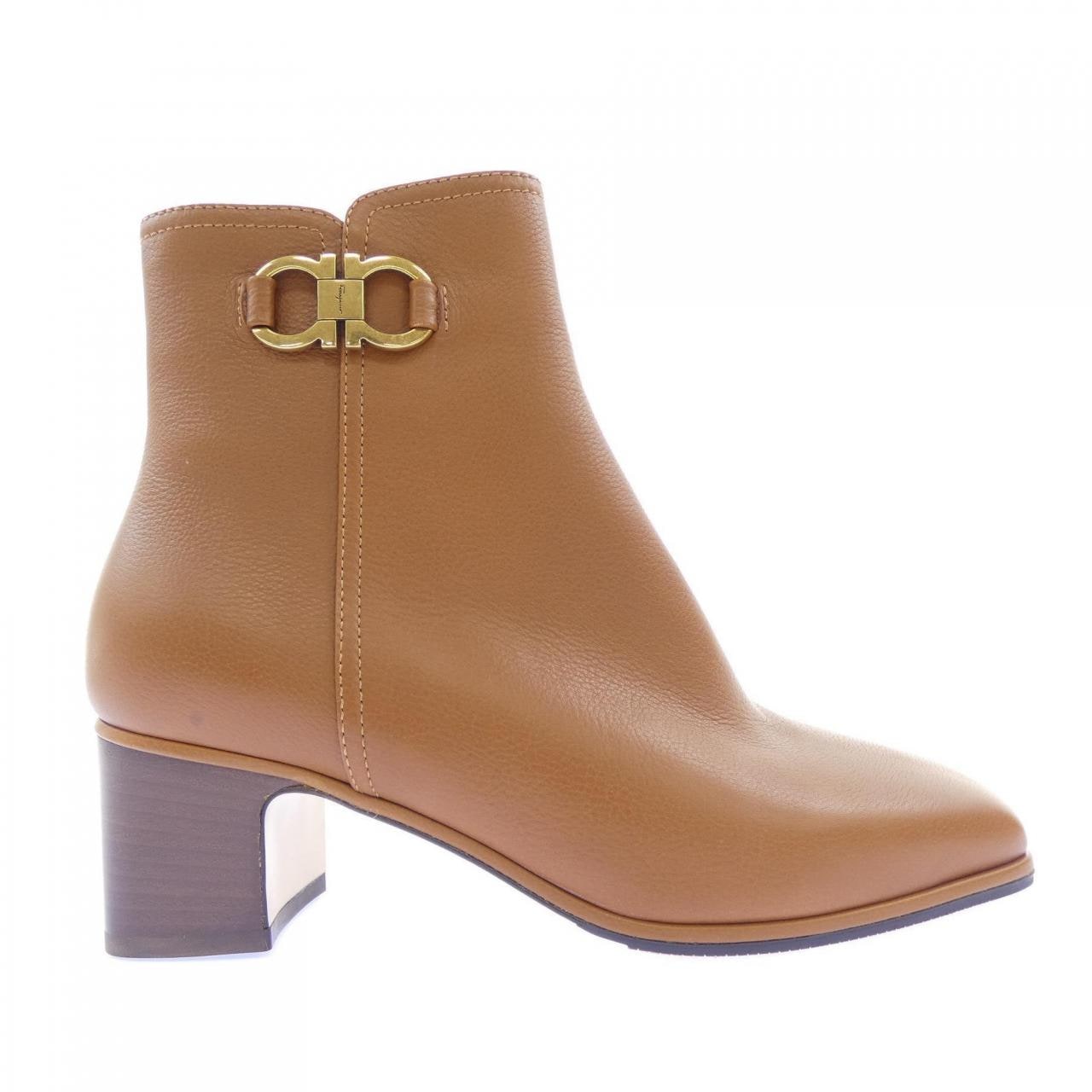 サルヴァトーレフェラガモ SALVATORE FERRAGAMO ブーツ