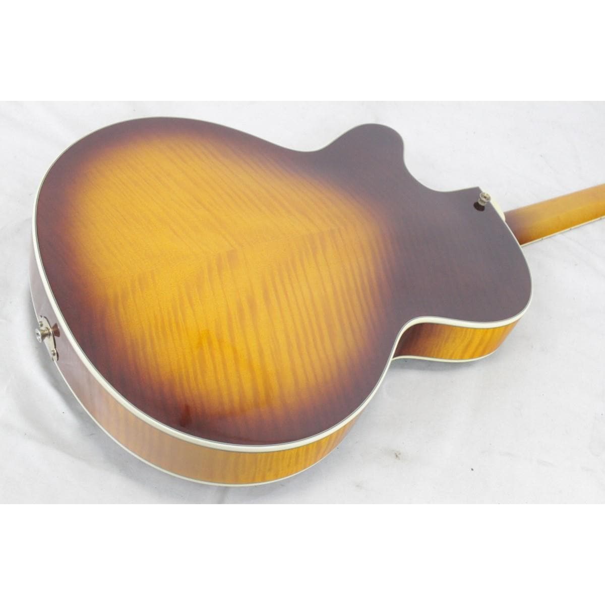 ＥＰＩＰＨＯＮＥ　　ＥＭＰＥＲＯＲ
